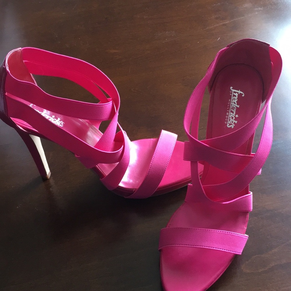 Fredericks Of Hollywood 5” Hot Pink Stilettos!